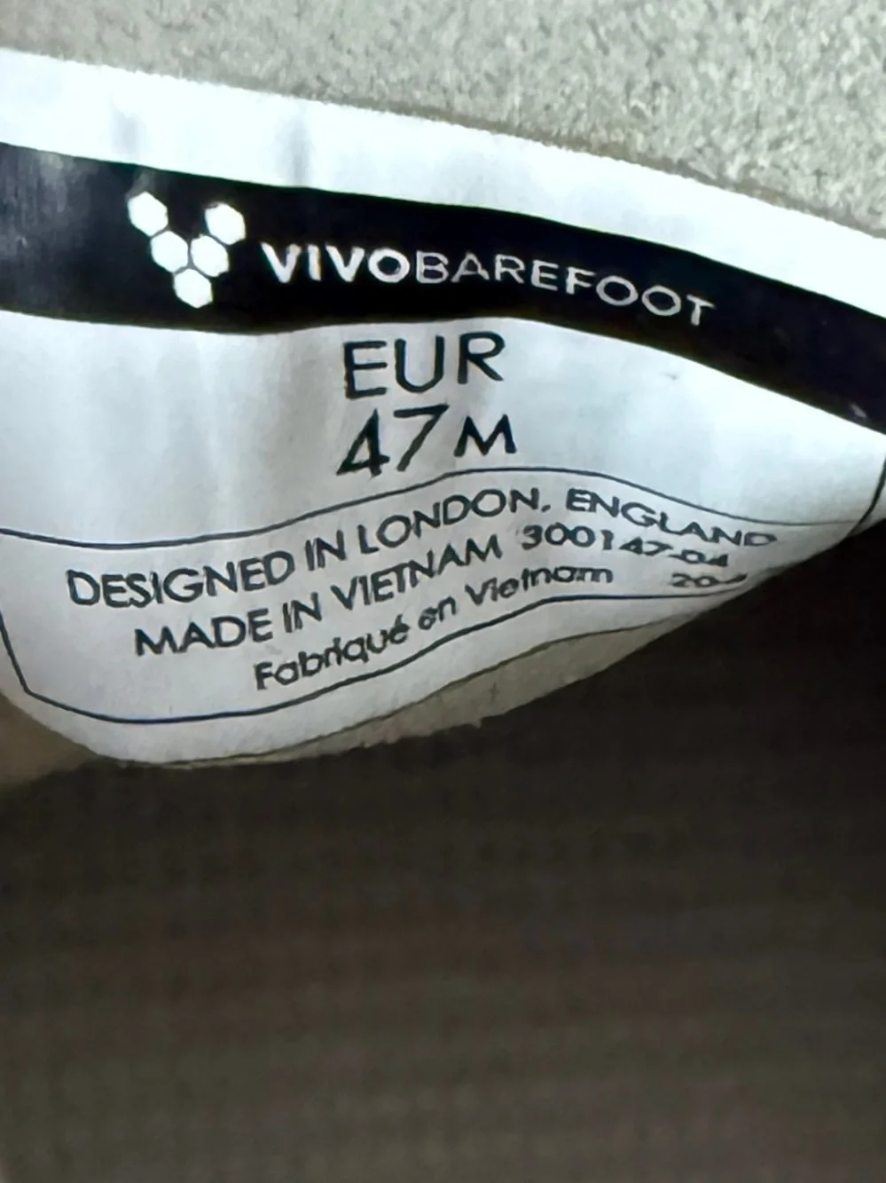 Vivo Barefoot Men's Chukka Boots in Light Gray with Gum Sole